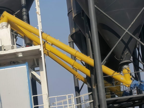 Screw Conveyor vs. Belt Conveyor: Best Selection Guide for Cement Plants
