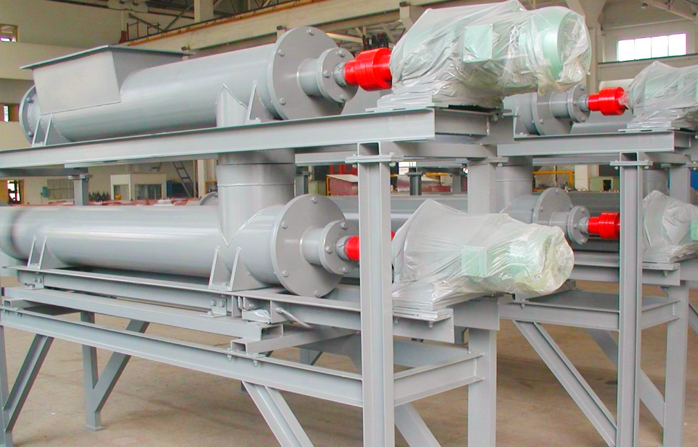 Srew Conveyor For Masterbatch