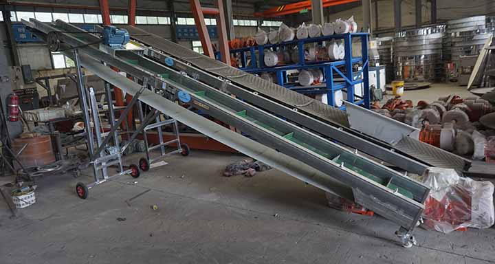 Industrial conveyor belts manufacturer