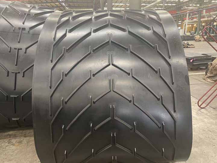 Chevron conveyor belt manufacturing factory