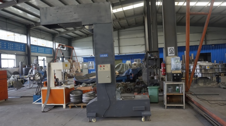 Bucket Elevator Selection Guide: Capacity, Lift Height, and Material Properties